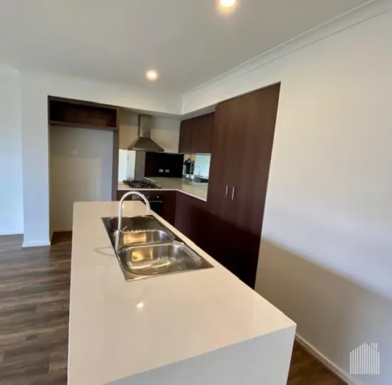 14 Magenta Walk, Tarneit, Vic 3029