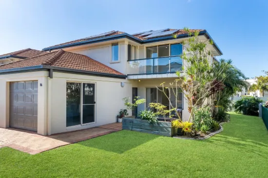 16/152 Palm Meadows Drive, Carrara, Qld 4211
