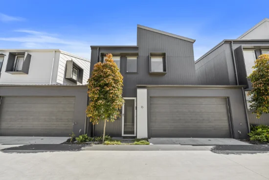 16/25 Oasis Close, Manly West, Qld 4179