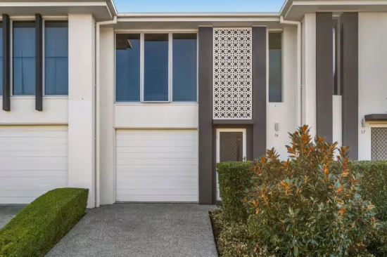 16/5 Angela Way, Pimpama QLD 4209-Image
