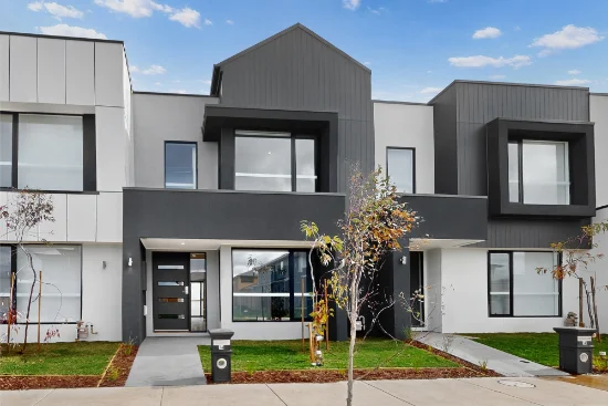 16 Cordata, Point Cook, Vic 3030