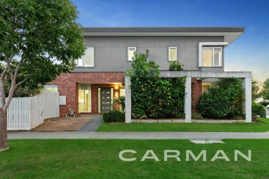 16 Debra Avenue, Pakenham, Vic 3810