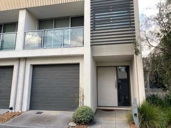 16 Streeton Drive, Mentone, Vic 3194