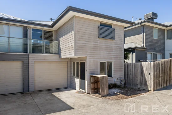 16 Sunshine Court, Hampton Park, Vic 3976