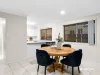 17/10 Lawrence Close, Robertson, Qld 4109-Image