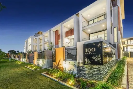 17/100 Dorsal Drive, Birkdale, Qld 4159