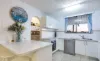 17/2 T E Peters Drive, Broadbeach Waters, Qld 4218