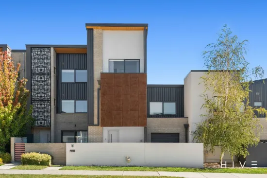 17 Harold White Avenue, Coombs, ACT 2611