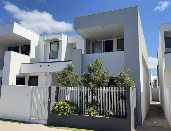 173/2 Bella Avenue, Robina, Qld 4226