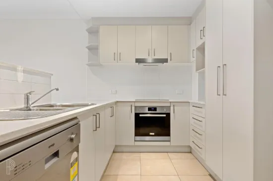 18/10 Helpmann Street, Bonython, ACT 2905