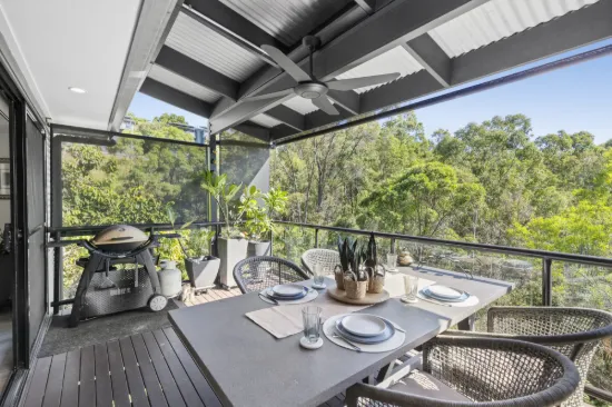 18/2 Ridgeline Way, Highland Park, Qld 4211