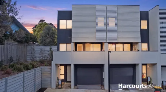 18 Kinsfolk Circuit, Doveton, Vic 3177