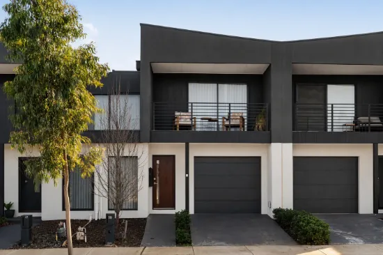 19 Pigato Crescent, Deanside, Vic 3336