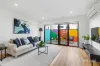 2/1 Banool Quadrant, Doncaster East, Vic 3109