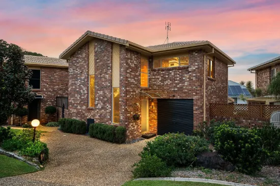 2/1 Barnes Drive, Buderim QLD 4556-Image