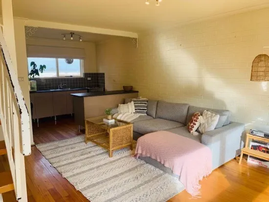 2/1 Holman Court, Breakwater, Vic 3219