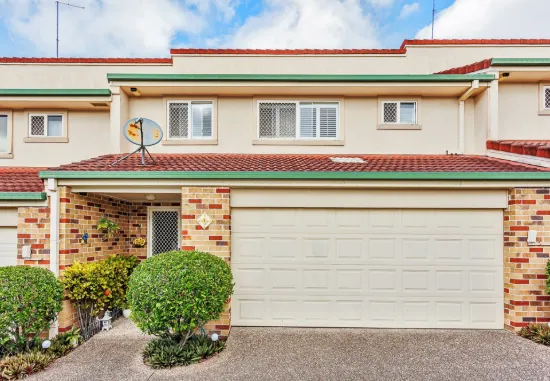 2/10 Martin Street, Nerang, Qld 4211
