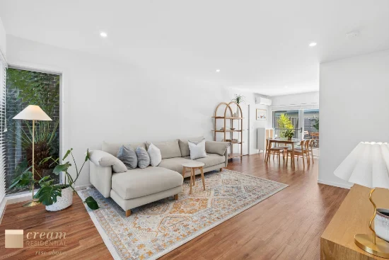 2/101 Eggleston Crescent, Chifley, ACT 2606