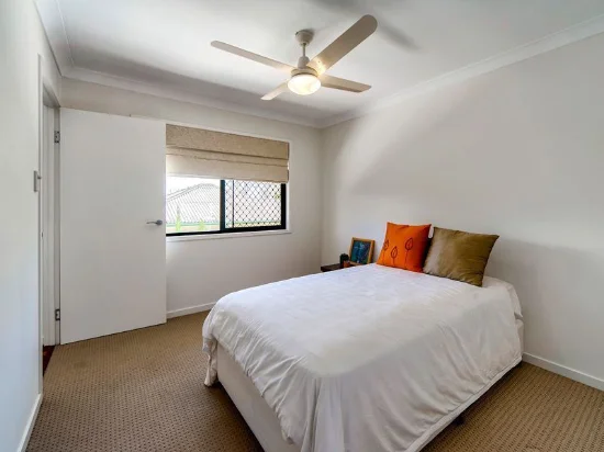 2/108 Elizabeth Ave, Clontarf, Qld 4019-Image