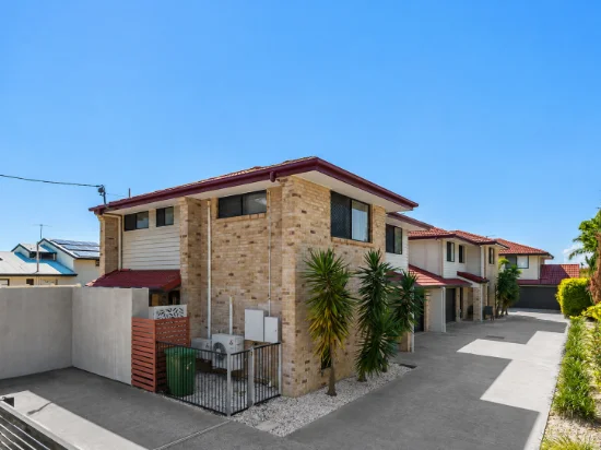 2/108 Elizabeth Ave, Clontarf, Qld 4019-Image