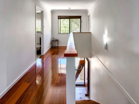 2/108 Elizabeth Ave, Clontarf, Qld 4019-Image