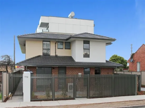 2/110 Albert Street, Preston, Vic 3072