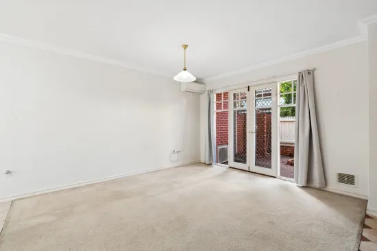 2/115 Brisbane Street, Perth, WA 6000-Image