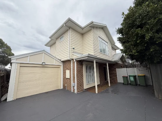 2/116 Mitchell St, Maidstone, Vic 3012