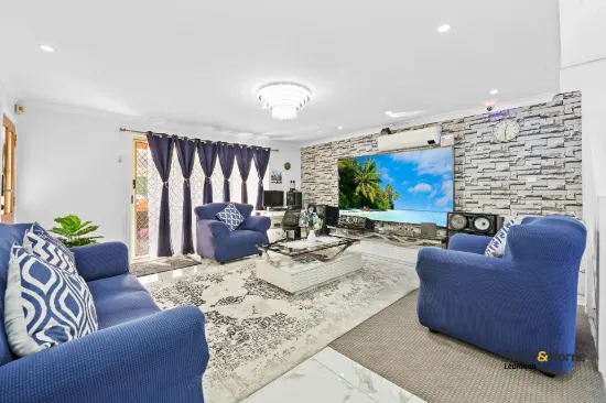 2/12 Kitson Place, Minto, NSW 2566