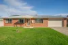 2/12 OAKMONT CIRCUIT, West Wodonga, Vic 3690