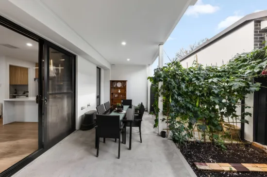 2/120 Glynburn Road, Tranmere, SA 5073-Image