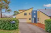 2/13 Jensen Street, Hughes, ACT 2605