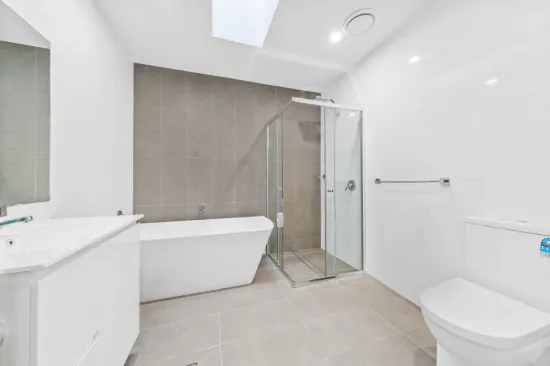 2/131 Jamison Road, Penrith, NSW 2750-Image