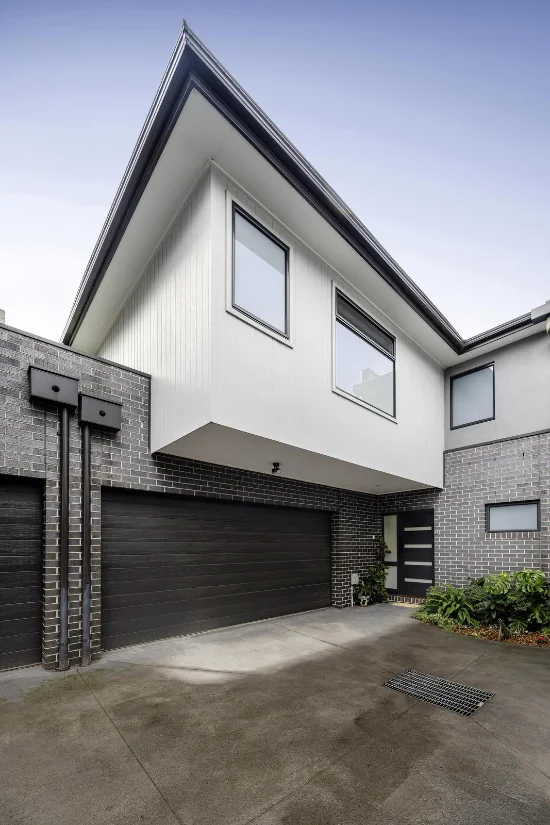 2/150 Spring Street, Reservoir, Vic 3073