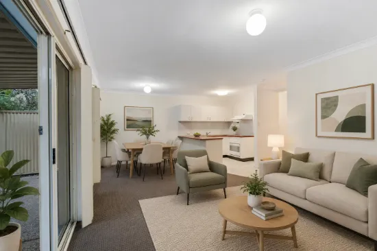 2/155 Pine Street, Wynnum, Qld 4178