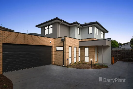 2/16 Denbigh Street, Frankston, Vic 3199