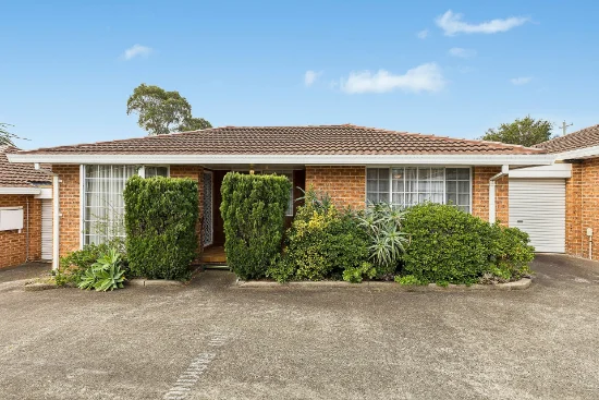 2/164 Cumberland Road, Ingleburn, NSW 2565