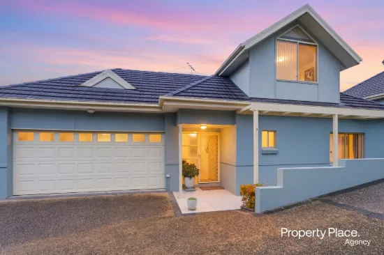 2/17 Shade Place, Lugarno, NSW 2210