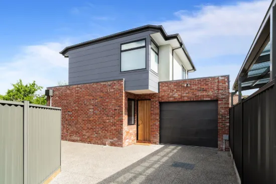 2/17 Sutherland Street, Coburg, Vic 3058