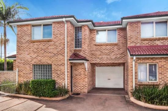 2/180 Newbridge Rd, Moorebank, NSW 2170