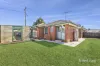 2/2 Nanworen Crescent, Bell Park, Vic 3215-Image