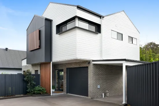 2/20A Kitchener Parade, Mayfield East, NSW 2304