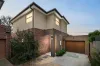 2/24 Dalveen Road, Ivanhoe, Vic 3079