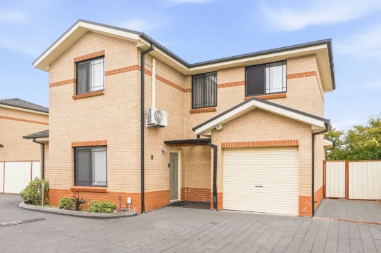 2/26 Blenheim Avenue, Rooty Hill, NSW 2766
