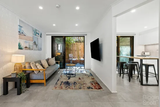 2/291 Barkly Street, St Kilda, Vic 3182