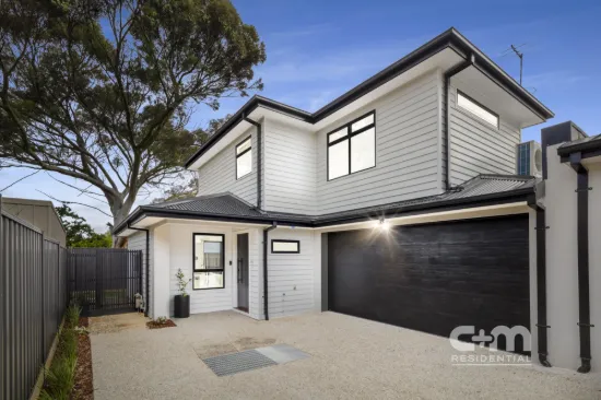 2/3 New Road, Oak Park, Vic 3046