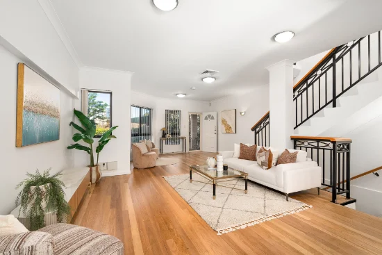 2/31-32 Loftus Crescent, Homebush, NSW 2140