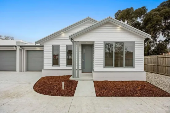 2/313 Forest Street, Buninyong, Vic 3357