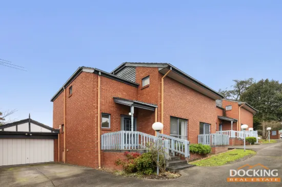 2/32 Brunswick Road, Mitcham, Vic 3132