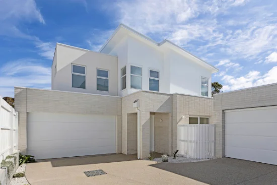 2/32 Wattle Road, McCrae, Vic 3938